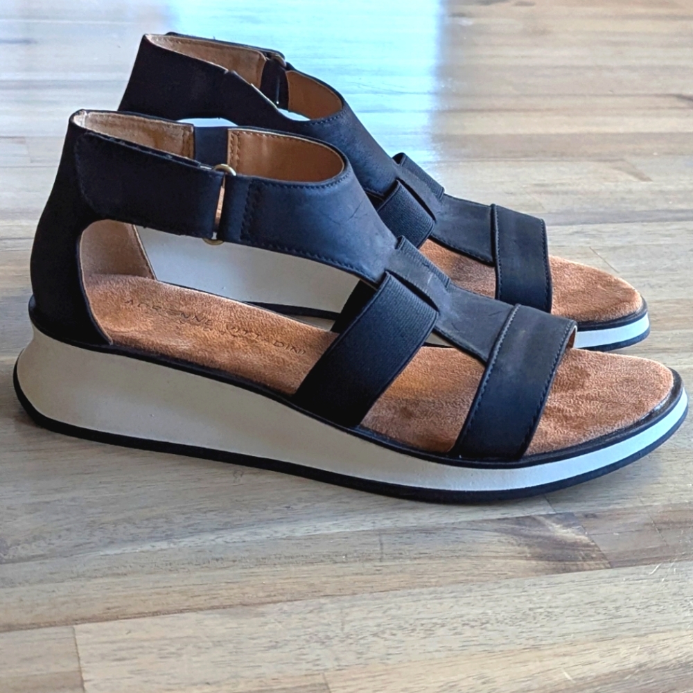 Adrienne Vittadini‎ Marabelle Sandals Sz 6 - Picture 5 of 8